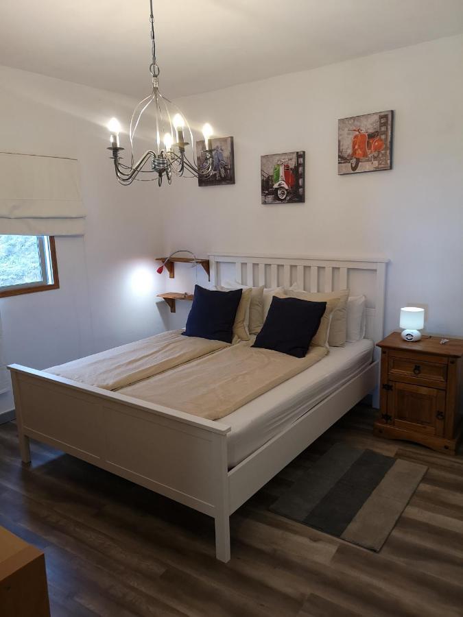 エルミグア Casa Cuenca De Liriaヴィラ エクステリア 写真